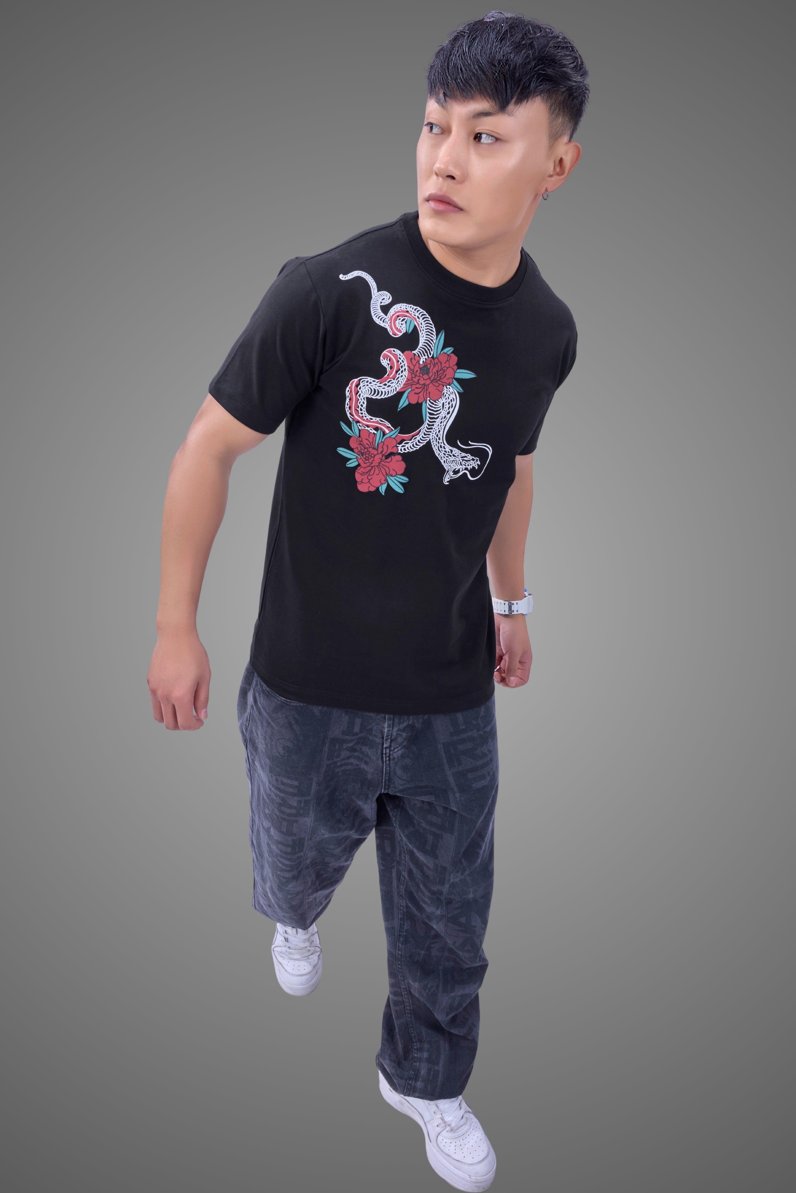 Auraa Mythic Scales - Flora & Fangs Graphic T-Shirt (Black)