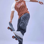 Auraa Lucid Chaos - Graffiti Embroidery Raglan T-Shirt (Brown)