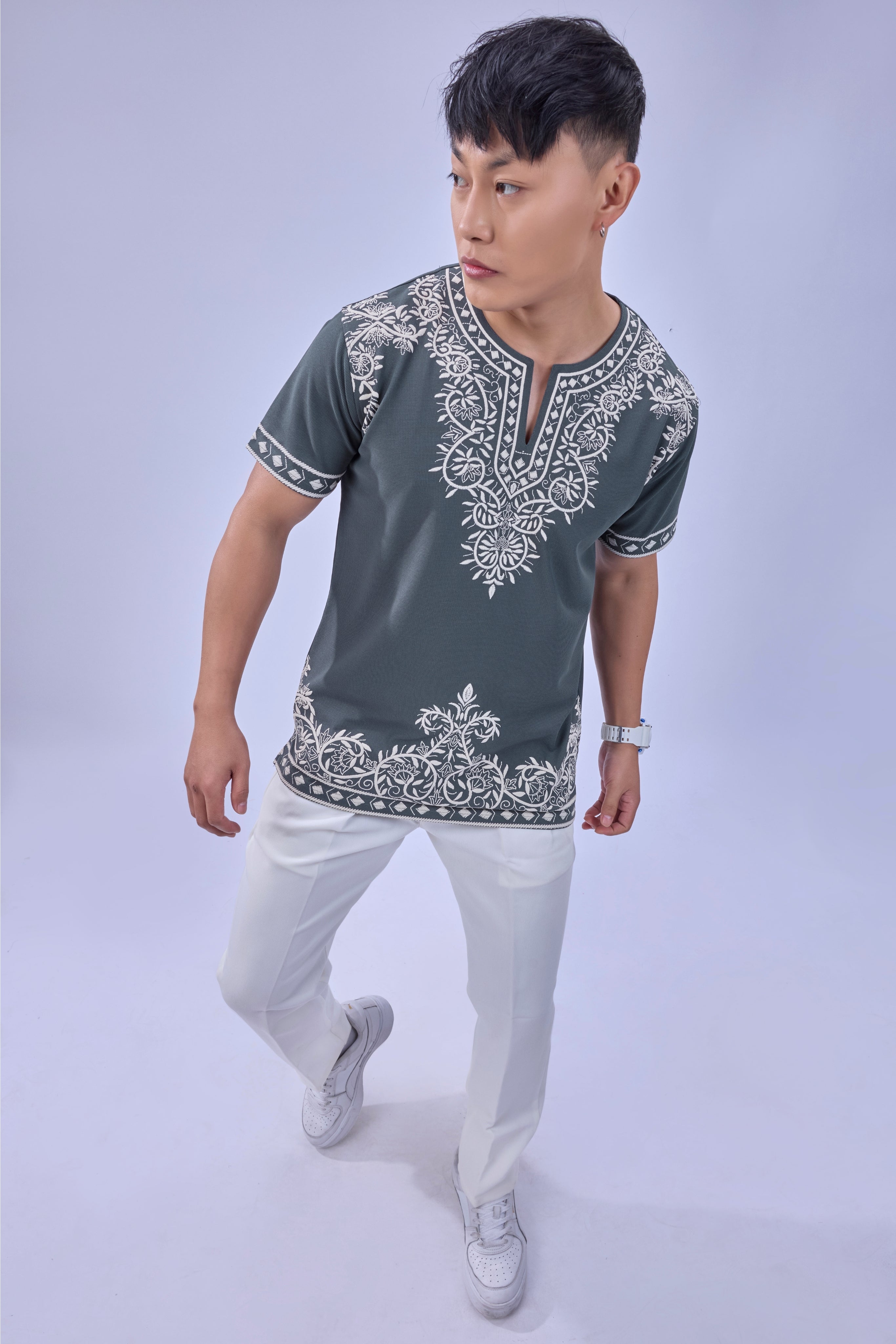 Auraa Woven Legacy - Ethnic Fusion Embroidered Notch Neck T-Shirt (Gray)