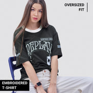 Auraa Replay - Oversized Embroidered T-Shirt (Green)