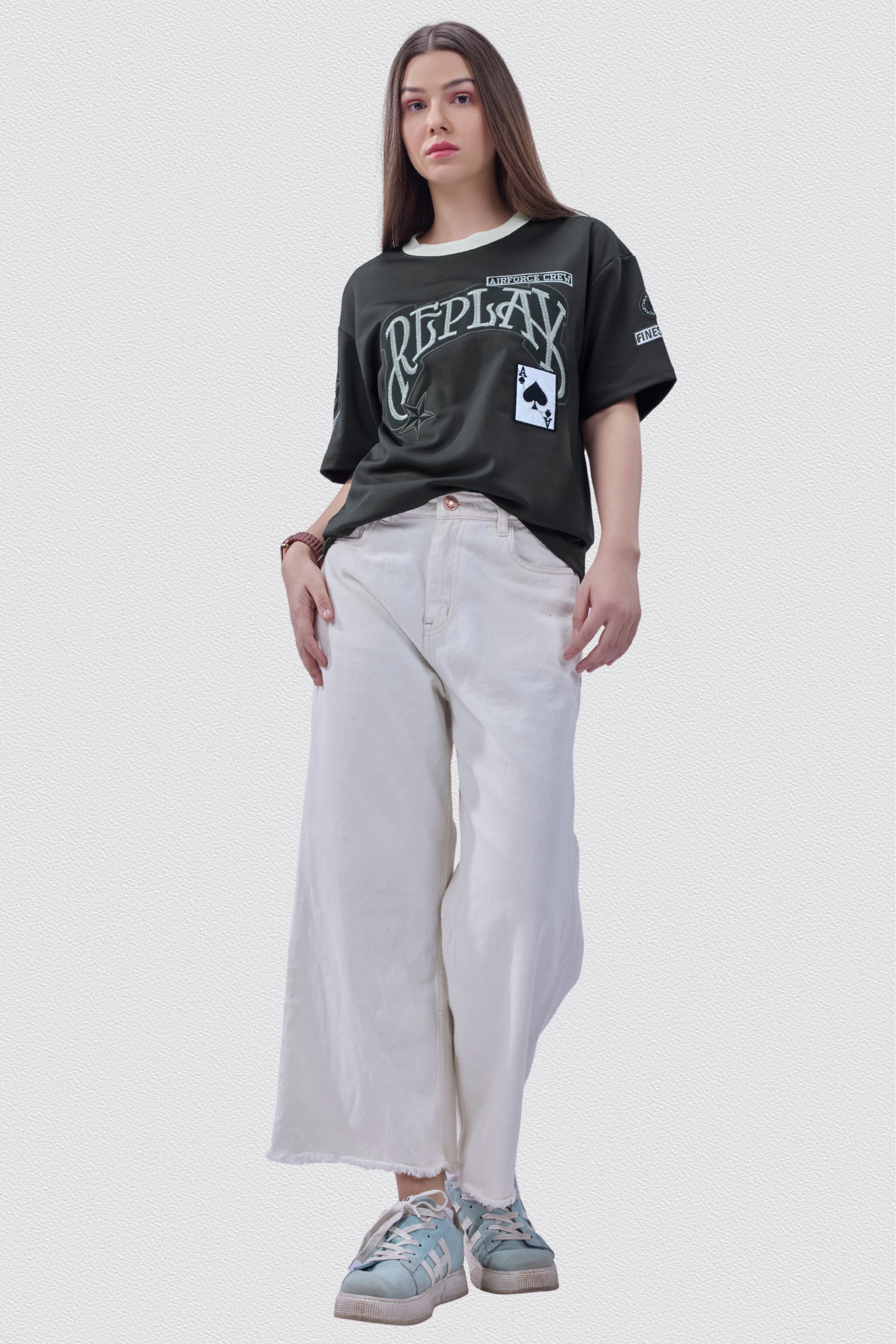 Auraa Replay - Oversized Embroidered T-Shirt (Green)