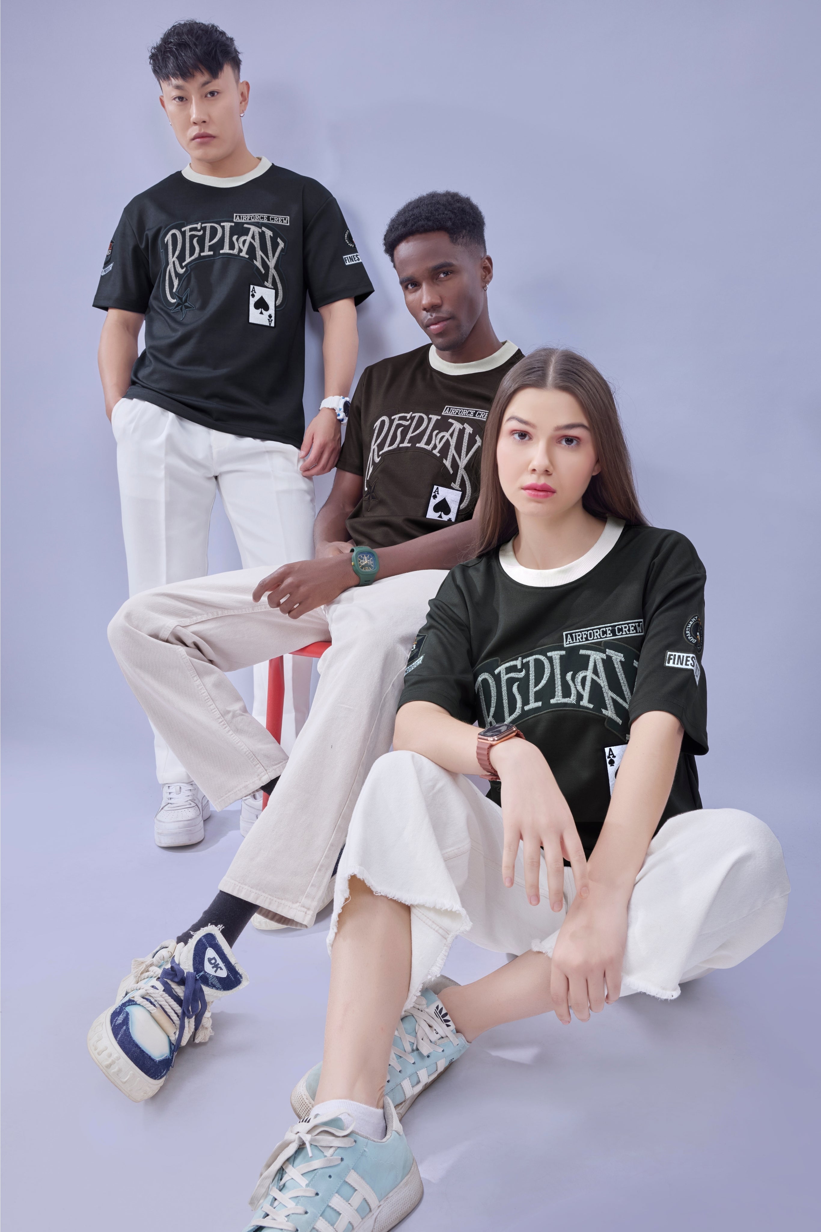 Auraa Replay - Oversized Embroidered T-Shirt (Green)