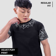 Auraa Simple Things - Velvet Puff Print Regular Fit Graphic T-Shirt (Black)