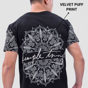 Auraa Simple Things - Velvet Puff Print Regular Fit Graphic T-Shirt (Black)