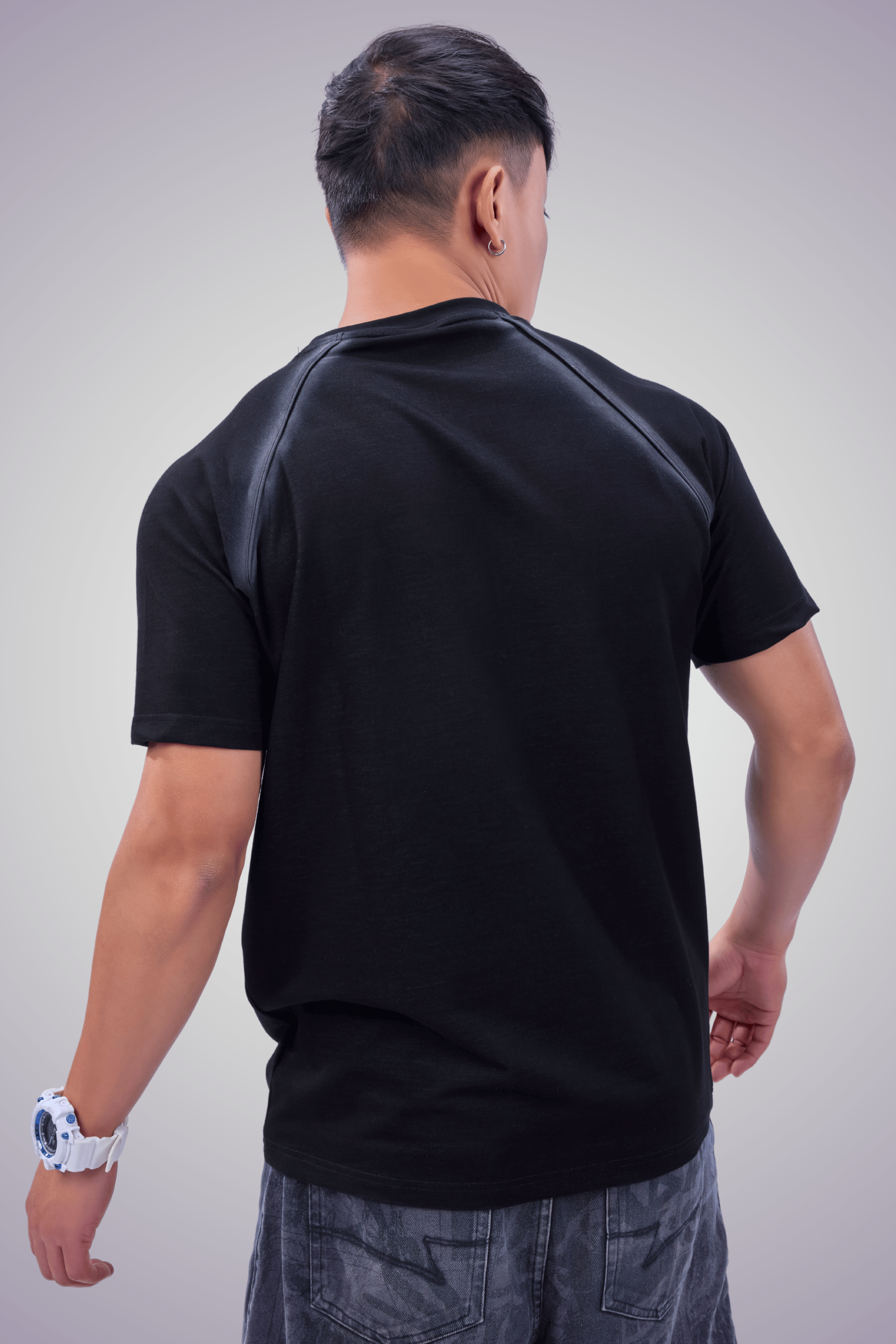 Auraa Paris Halo - Premium Embroidered T-Shirt (Black)